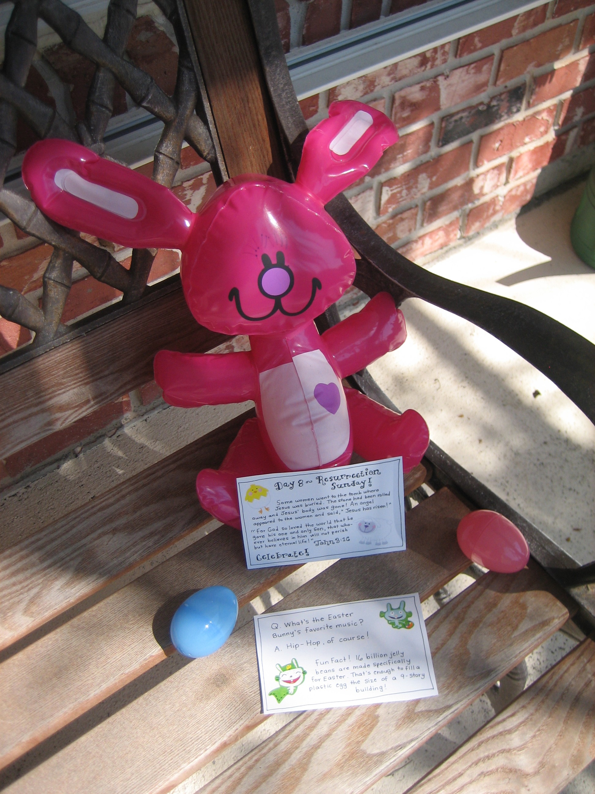 Inflatable Bunnies and the Easter Story FREE Printables! Happy Home