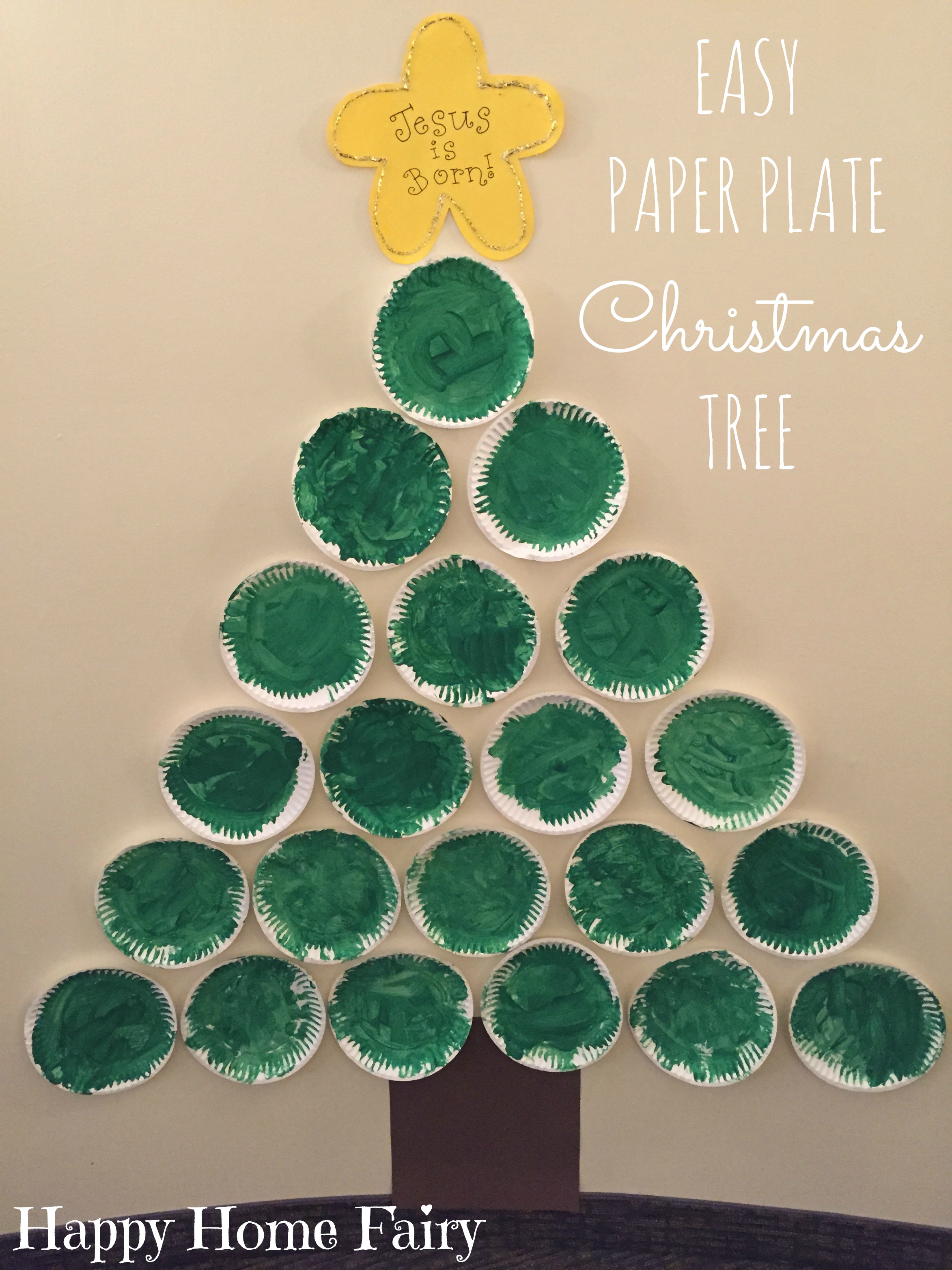 https://happyhomefairy.com/wp-content/uploads/2015/12/SUPER-EASY-AND-CUTE-PAPER-PLATE-CHRISTMAS-TREE-FOR-THE-HALLWAY.jpg