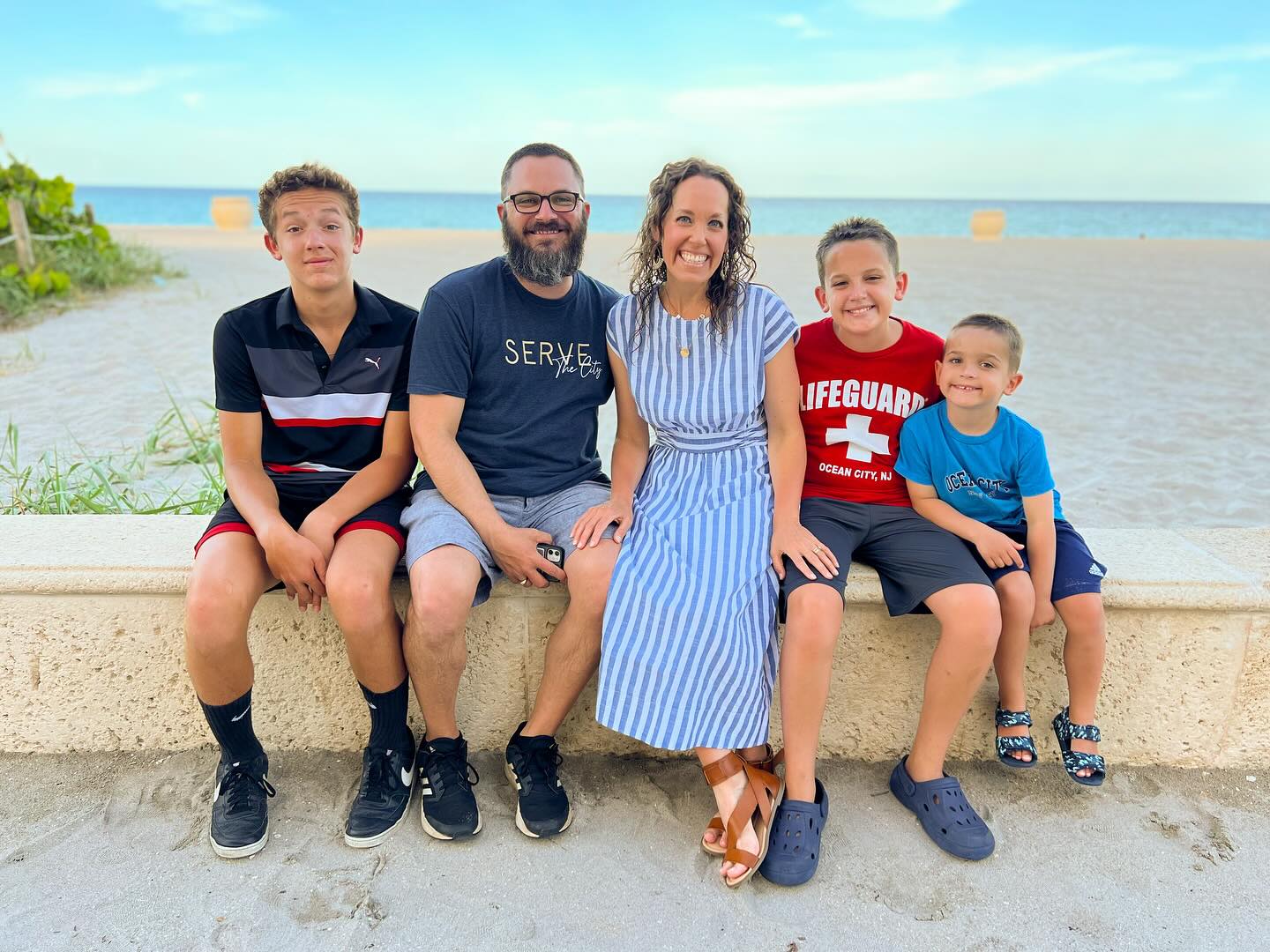 ☀️Our favorite week of the year!☀️

Top memories >>

🌊Ryan - Snorkeling and seeing fishies with the boys.
🏖️Noah - Playing chess with random people on the Broadwalk.
🐚Jethro - Going for a bike ride and riding underneath a canopy of trees.
🌴Zion - Being in the pool or the ocean 97% of the time. 
☀️Me - Not worrying about a messy house every day! Actually putting on a swimsuit and getting in the water with the boys! Spending so much time outside and together! I’m truly sad to go, but we all miss our dog. 😆

See you in 2025, Hollywood! 🙌🏻